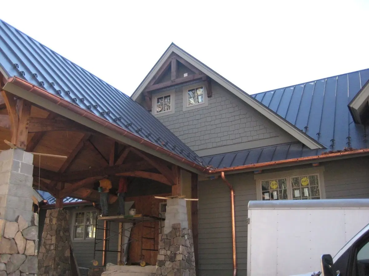 Craftsman Roofing team delivering quality roofing work in Bardmoor